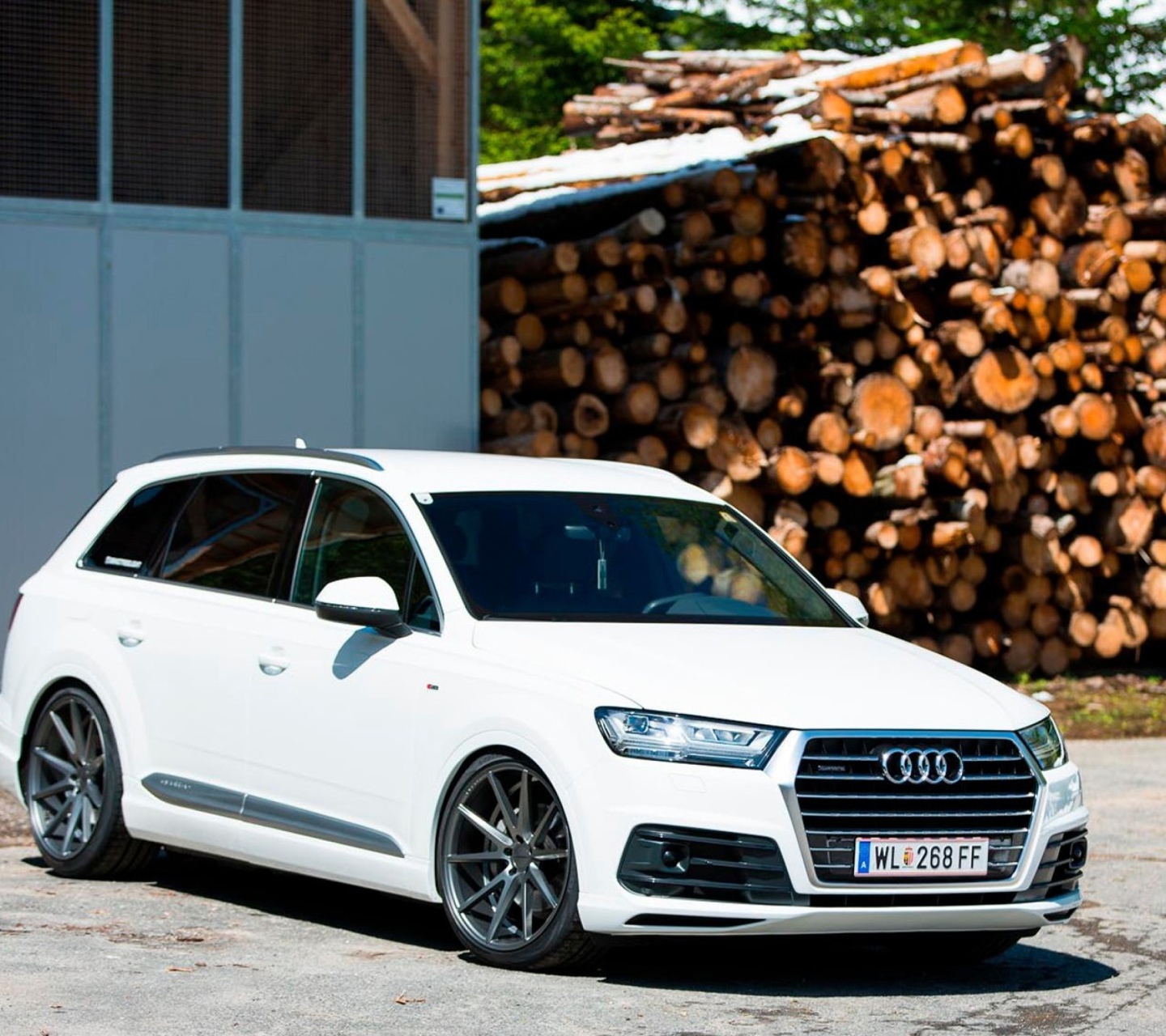 Audi Q5 wallpaper 1440x1280