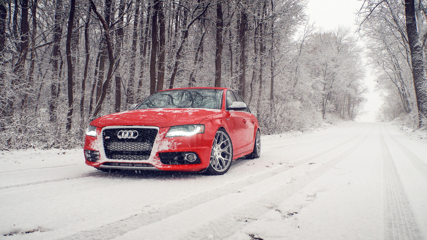 Обои Red Audi S4 1366x768