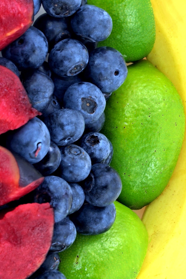 Strawberry, orange, bananas screenshot #1 640x960