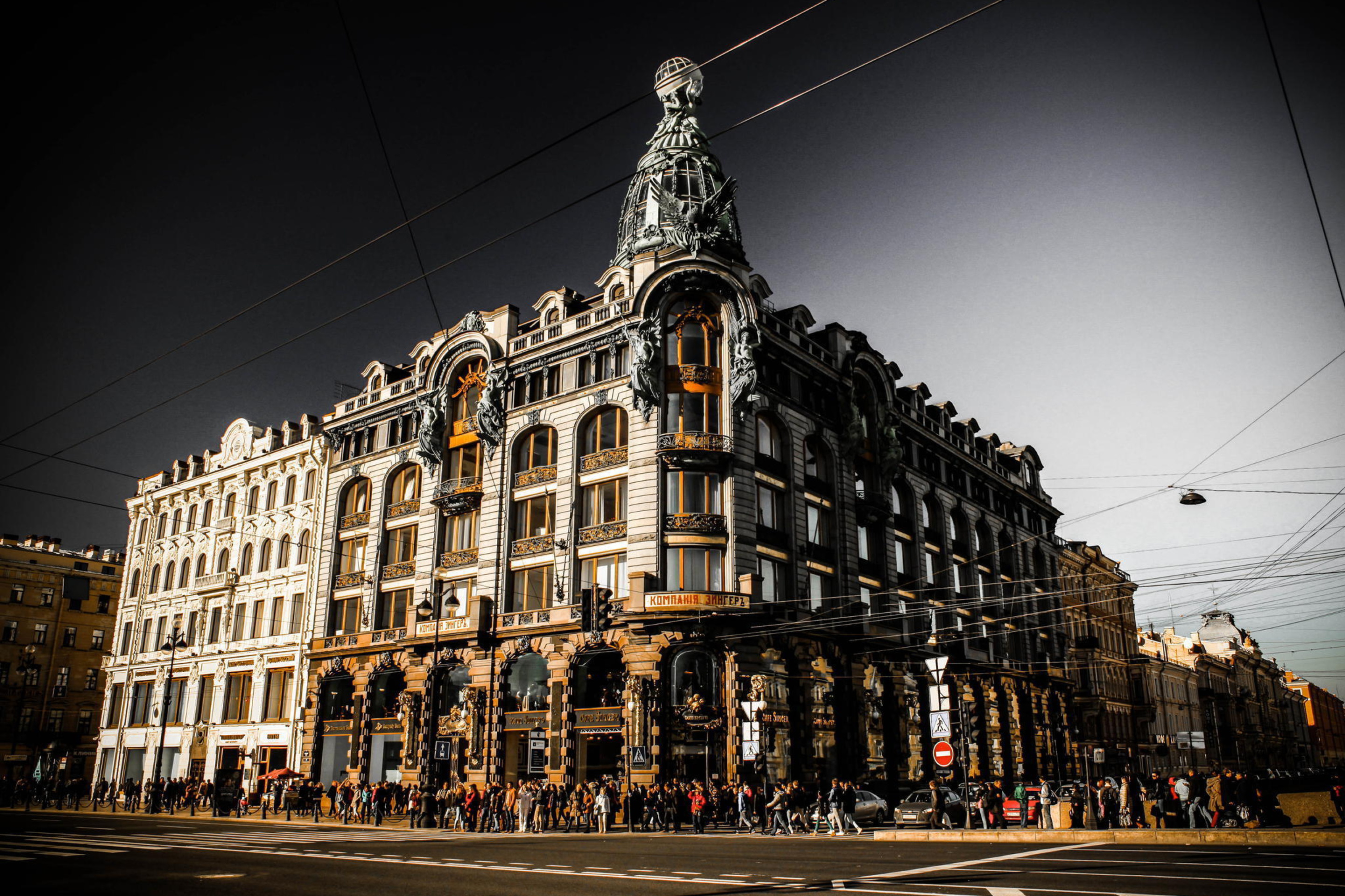 Sfondi Nevsky Prospekt, Saint Petersburg 2880x1920