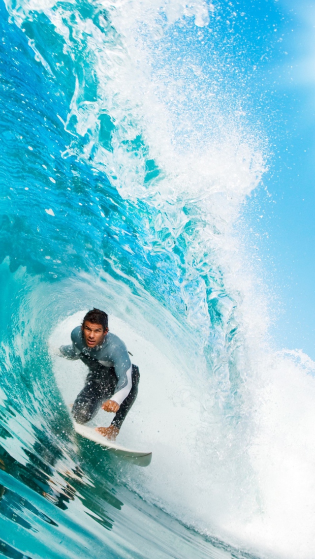 Das Extreme Surfing Wallpaper 640x1136