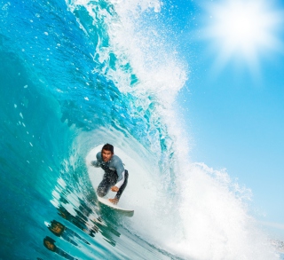 Kostenloses Extreme Surfing Wallpaper für 1024x1024