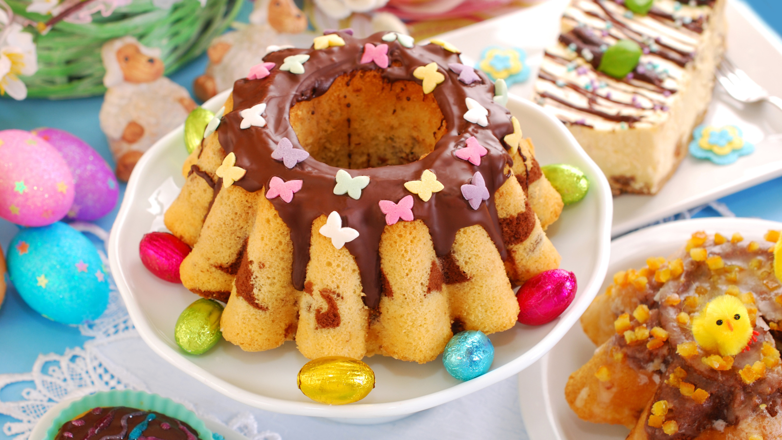 Sfondi Easter Cake 1600x900