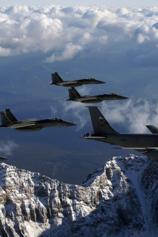 US Air Force Airplanes wallpaper 320x480