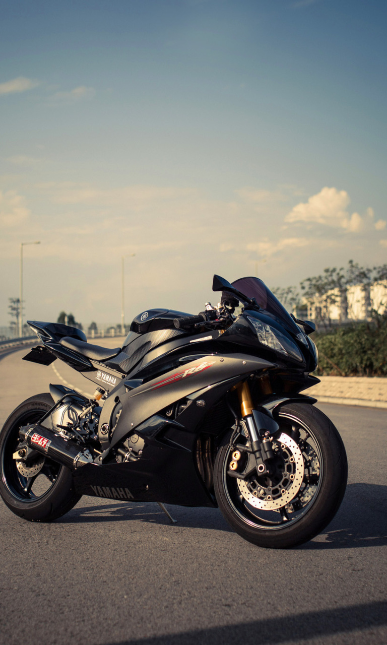 Yamaha YZF R6 wallpaper 768x1280