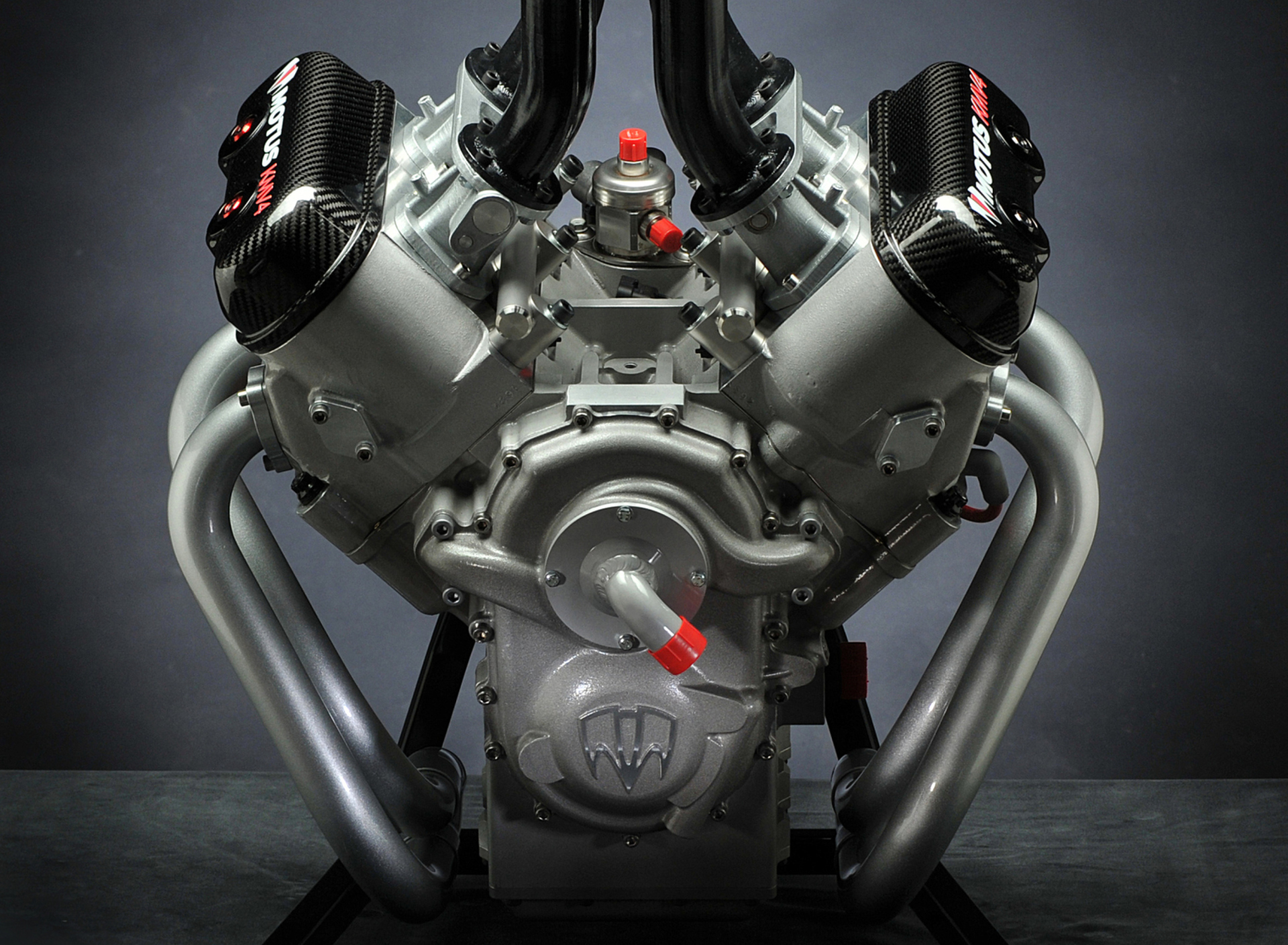 Das Car Engine Wallpaper 1920x1408