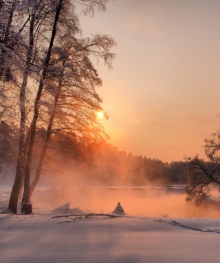 Winter Sun Over River - Obrázkek zdarma pro 132x176