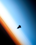 Das Shuttle In Outer Space Wallpaper 128x160
