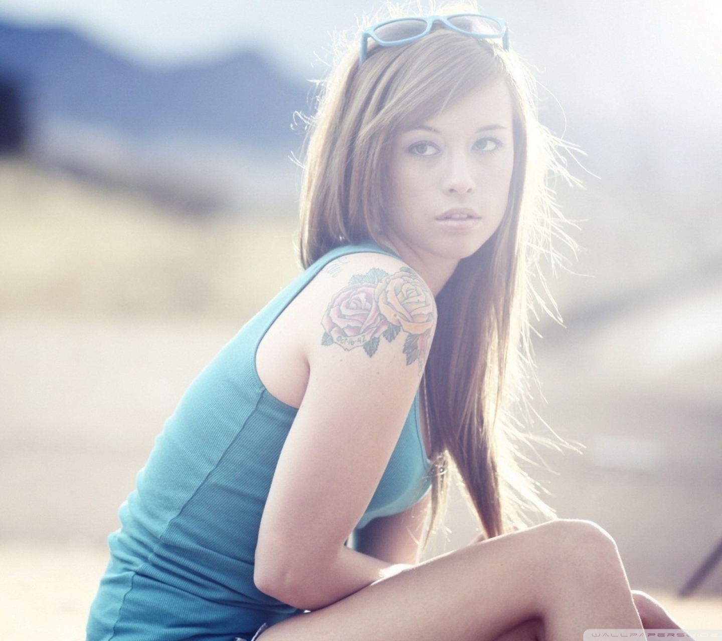Sfondi Beautiful Girl With Long Blonde Hair And Rose Tattoo 1440x1280