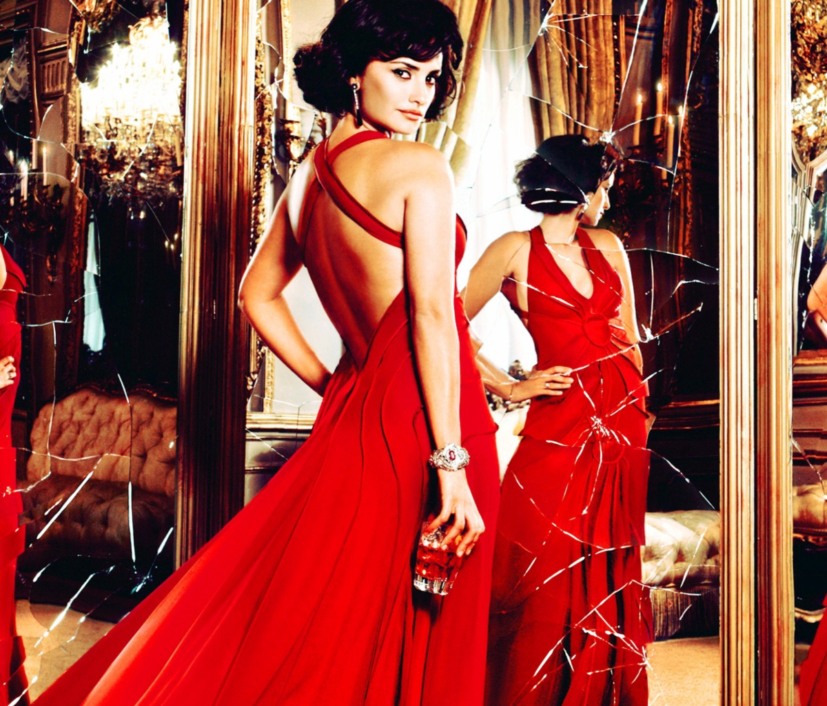 Sfondi Penelope Cruz In Glamorous Red Dress 1200x1024