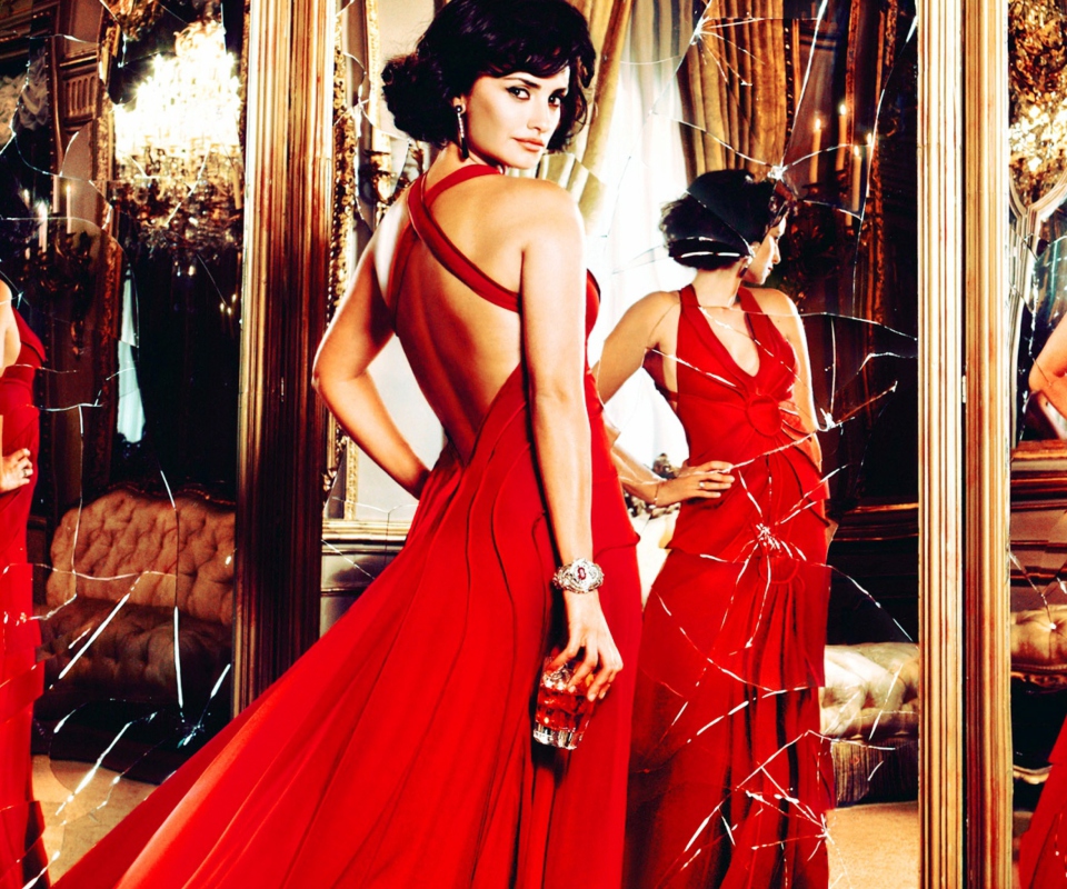 Das Penelope Cruz In Glamorous Red Dress Wallpaper 960x800