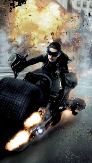 Sfondi Anne Hathaway In Dark Knight Rises 360x640