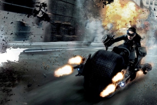 Anne Hathaway In Dark Knight Rises Picture for Android, iPhone and iPad