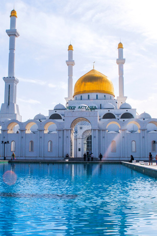 Das Mosque in Astana Wallpaper 320x480