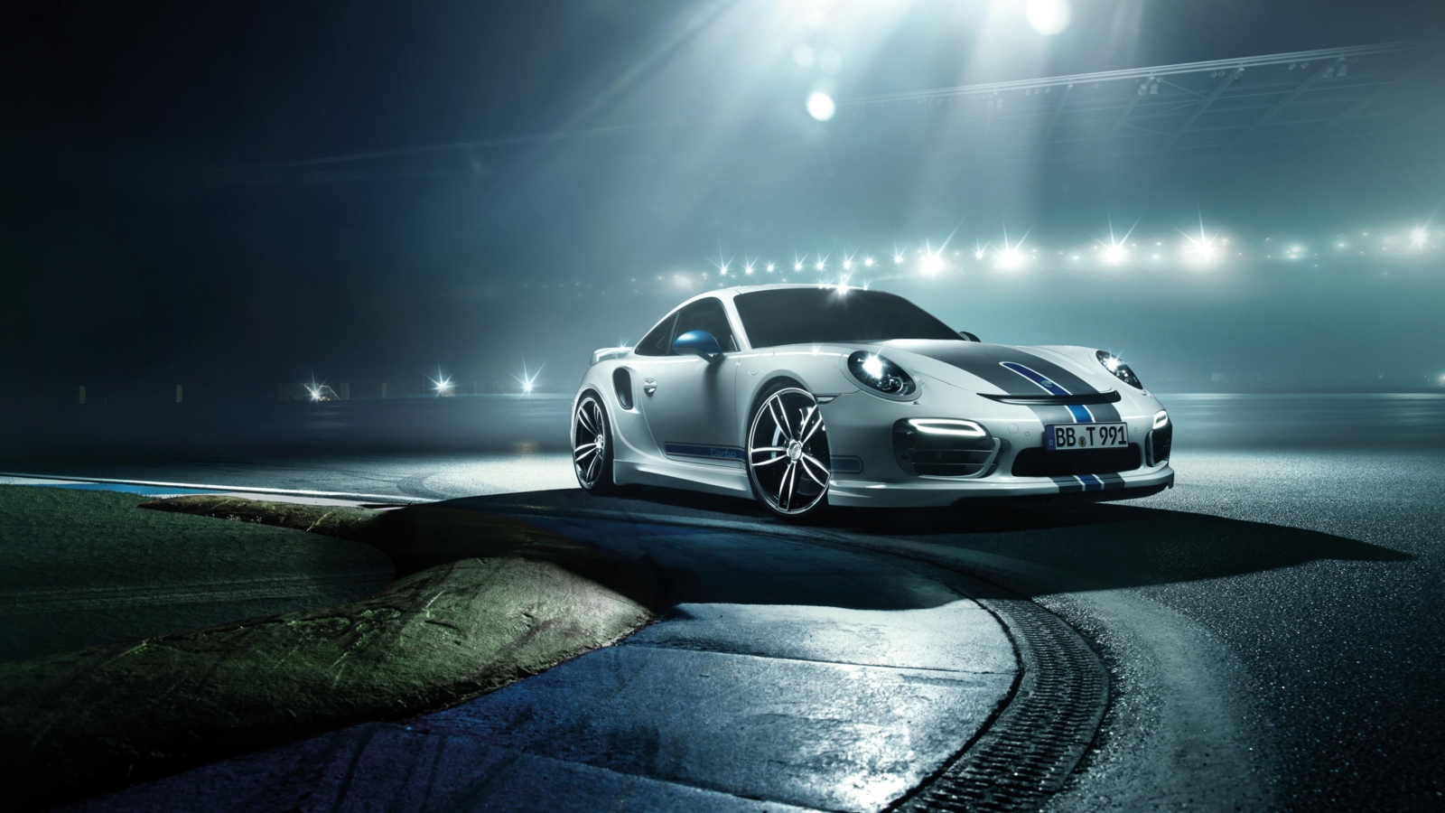 Sfondi 2014 Porsche 911 Turbo 1600x900