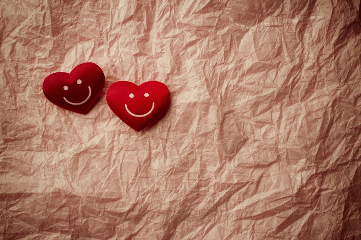 Smiling Hearts wallpaper