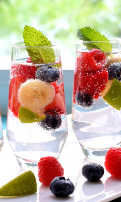 Berries Nonalcoholic Cocktail screenshot #1 240x400