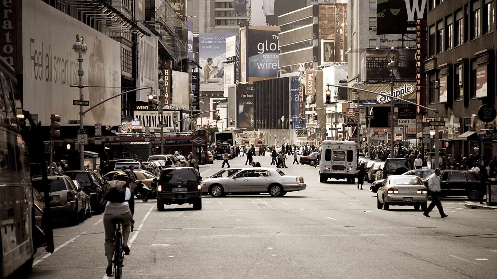 Das New York Traffic Wallpaper 1600x900