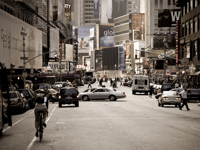 New York Traffic wallpaper 640x480