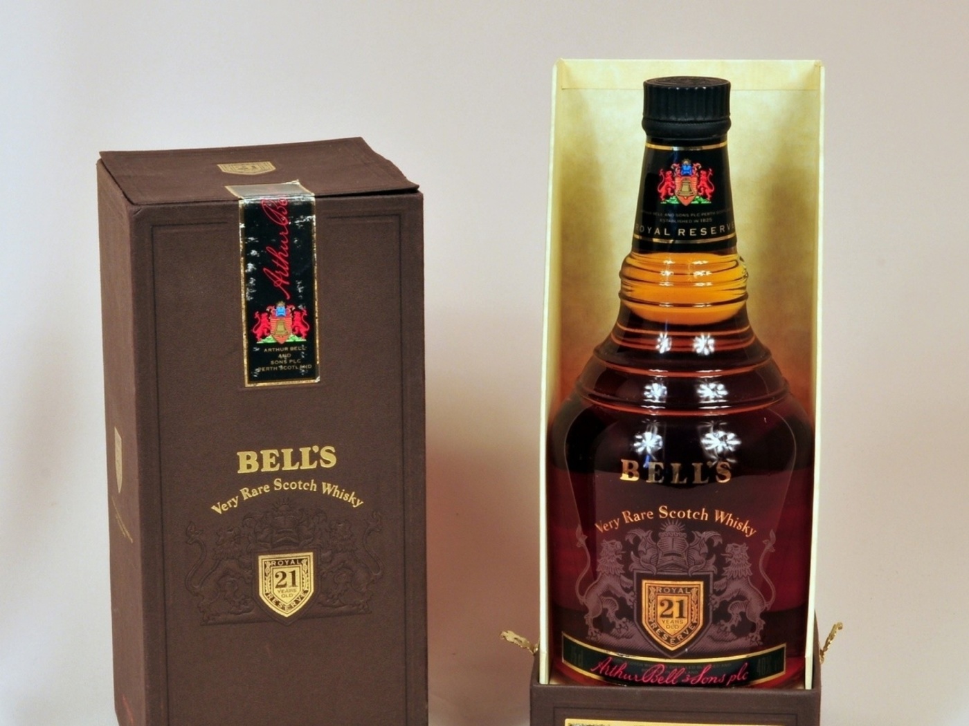 Das Bells Scotch Blended Whisky Wallpaper 1400x1050