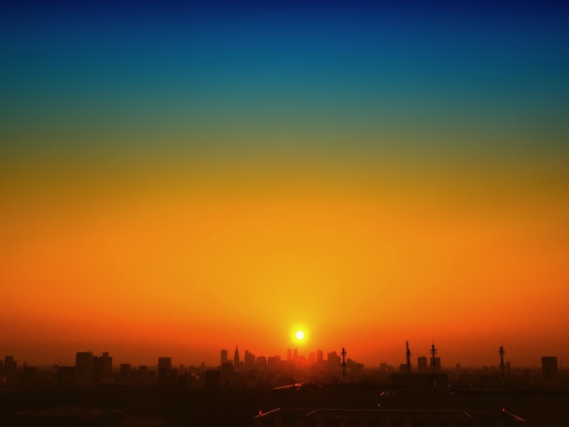 Das Sunset Over Town Wallpaper 640x480