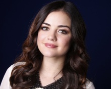 Sfondi Lucy Hale 220x176