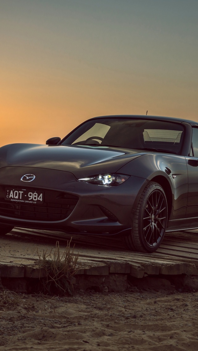 Sfondi Mazda MX 5 RF 2018 640x1136