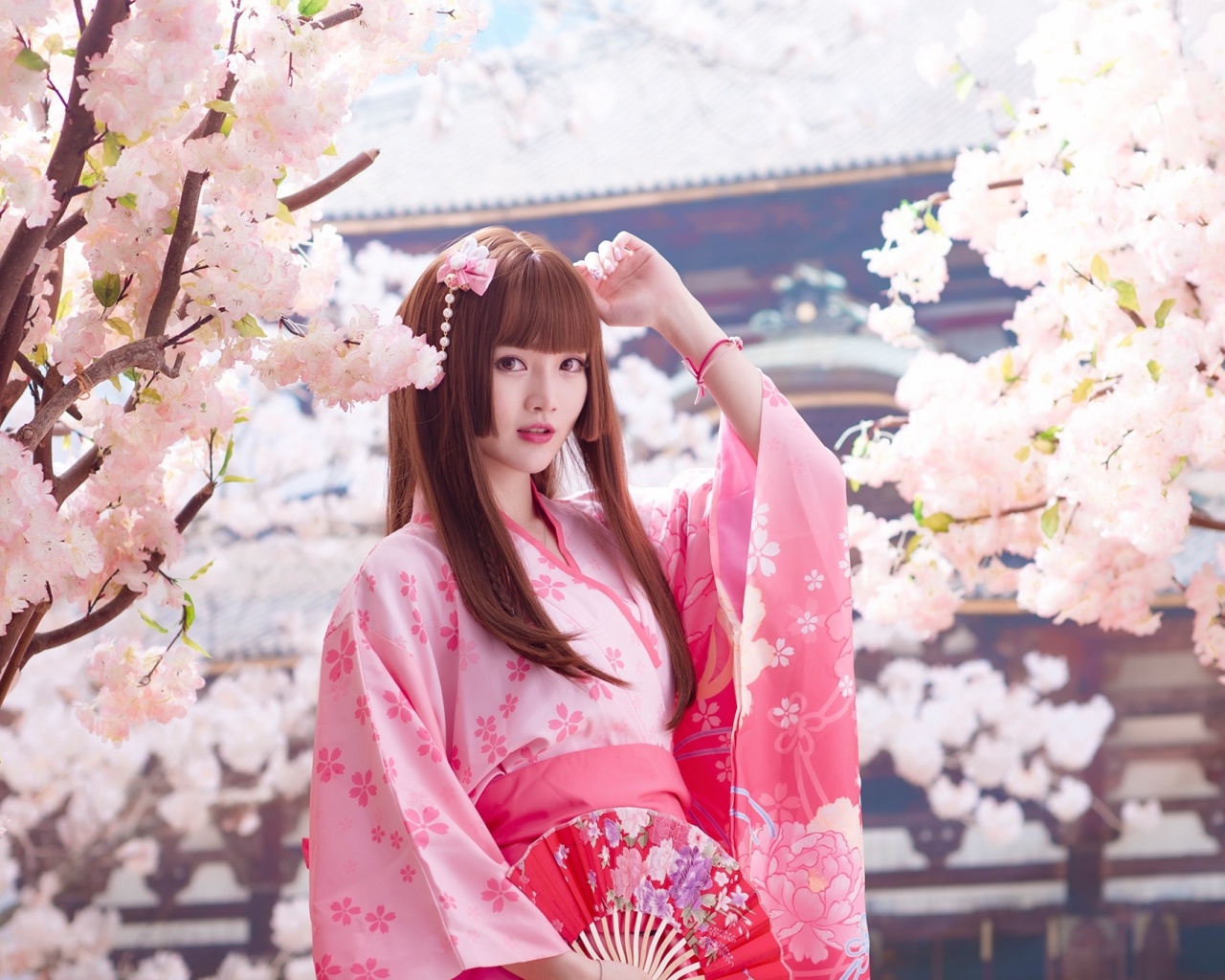 Обои Japanese Girl in Kimono 1280x1024