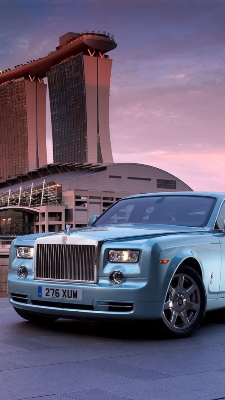 Rolls Royce wallpaper 750x1334