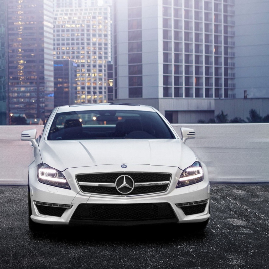 White Mercedes Benz Cls screenshot #1 1024x1024