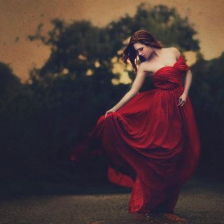 Girl In Beautiful Red Dress - Obrázkek zdarma pro 1024x1024