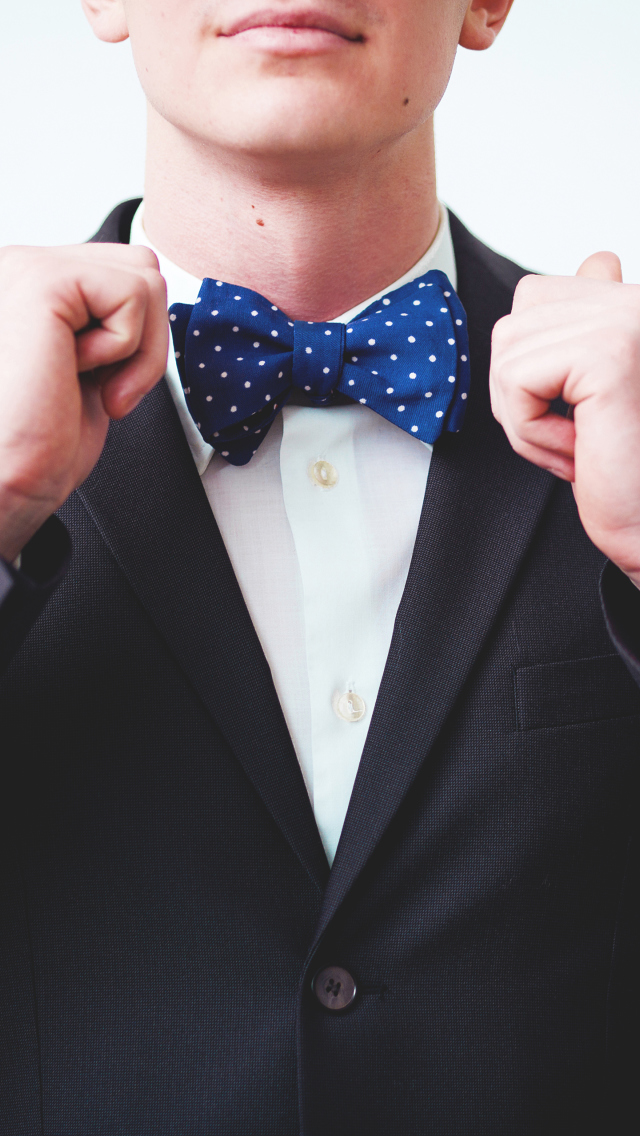 Bow Tie wallpaper 640x1136