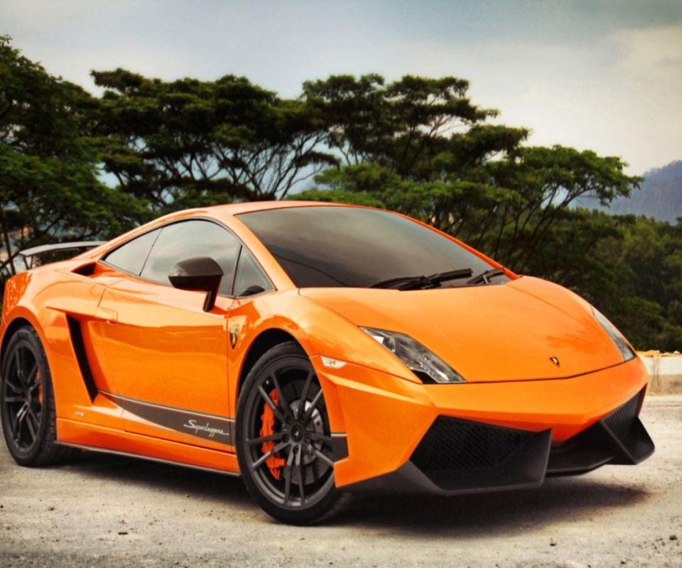 Обои Orange Lamborghini 960x800
