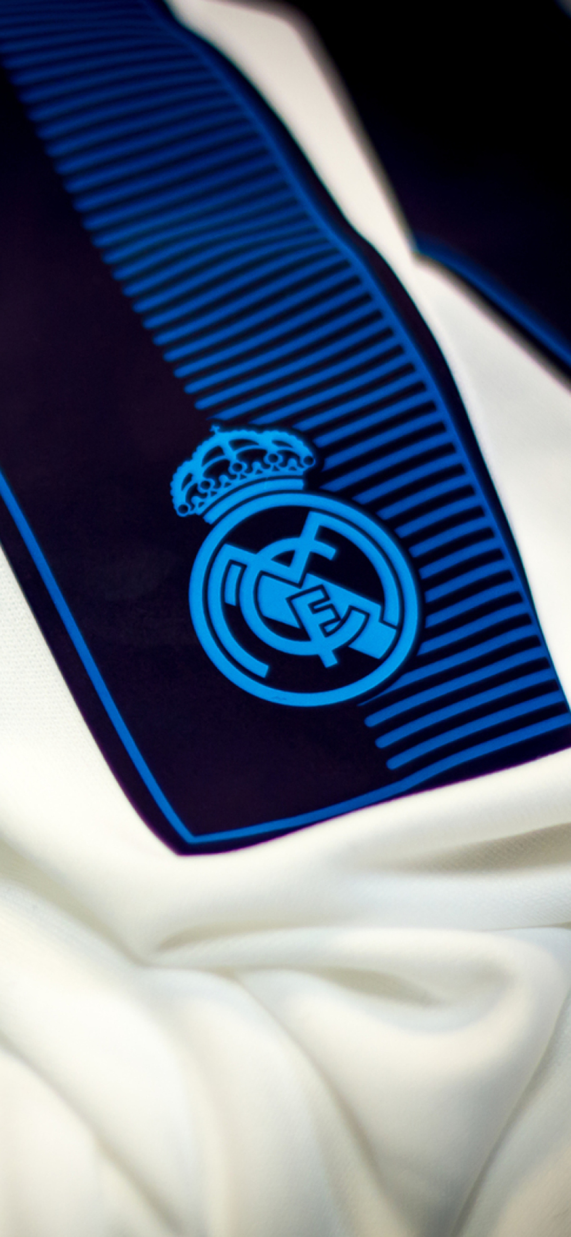 Fondo de pantalla Kit Real Madrid 1170x2532