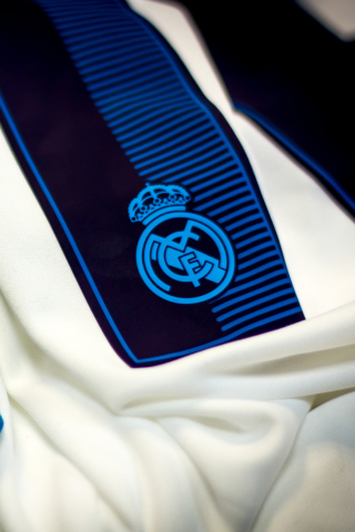 Sfondi Kit Real Madrid 320x480