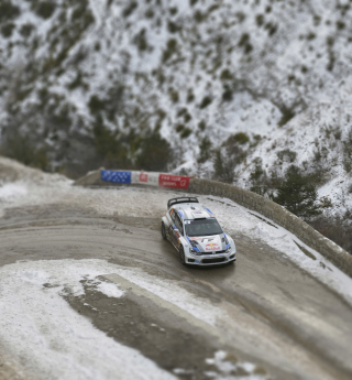 Free Volkswagen Winter Rally Picture for iPad 2