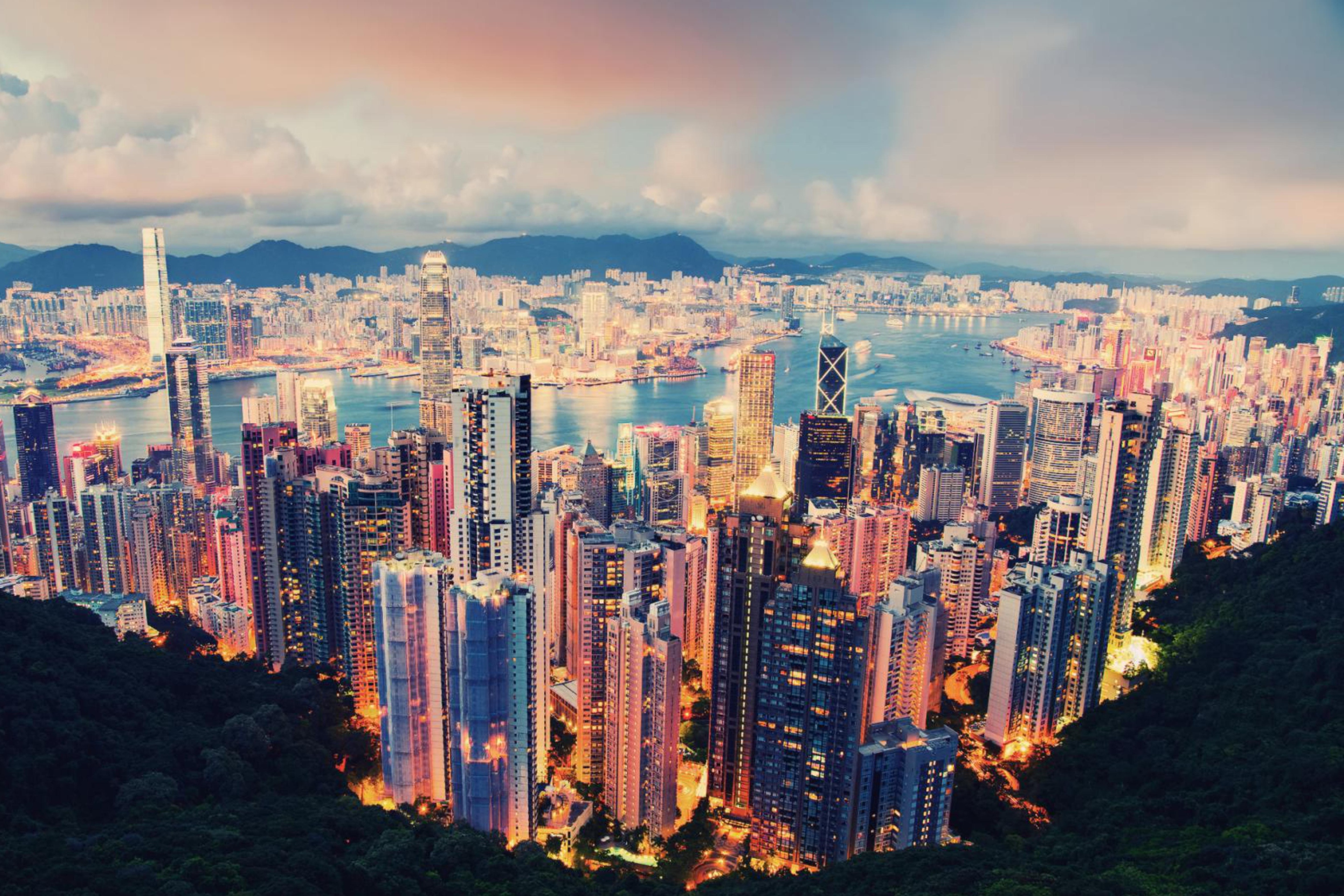 Sfondi City Lights Of Hong Kong 2880x1920