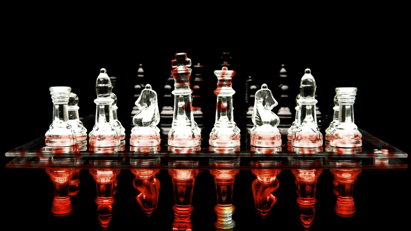 Обои Glass Chess 1366x768