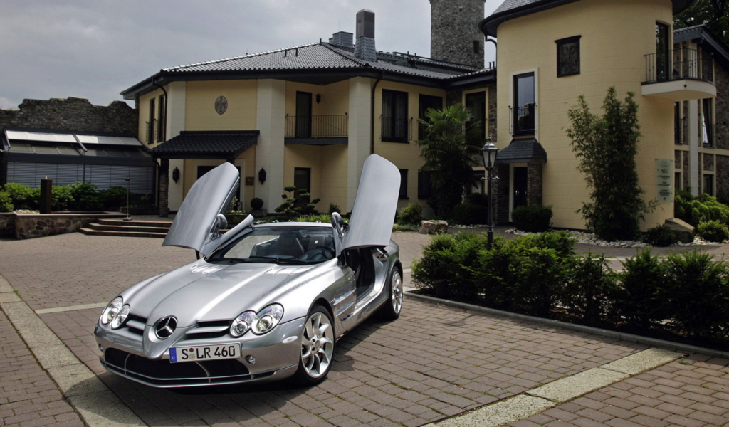 Das Mercedes Benz Slr Mclaren Roadster Wallpaper 1024x600