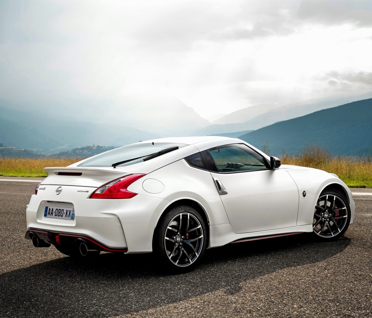 Fondo de pantalla Nissan 370Z 1200x1024