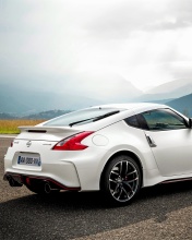 Обои Nissan 370Z 176x220