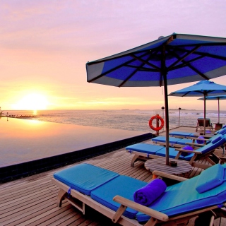 Luxury Wellness Resort in Tropics - Obrázkek zdarma pro 1024x1024