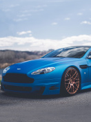 Das Blue Aston Martin V8 Vantage S Wallpaper 132x176