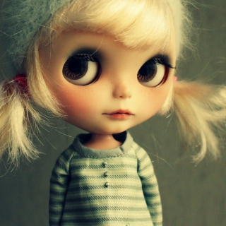 Cute Doll sfondi gratuiti per iPad mini