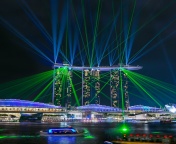 Обои Laser show near Marina Bay Sands Hotel in Singapore 176x144