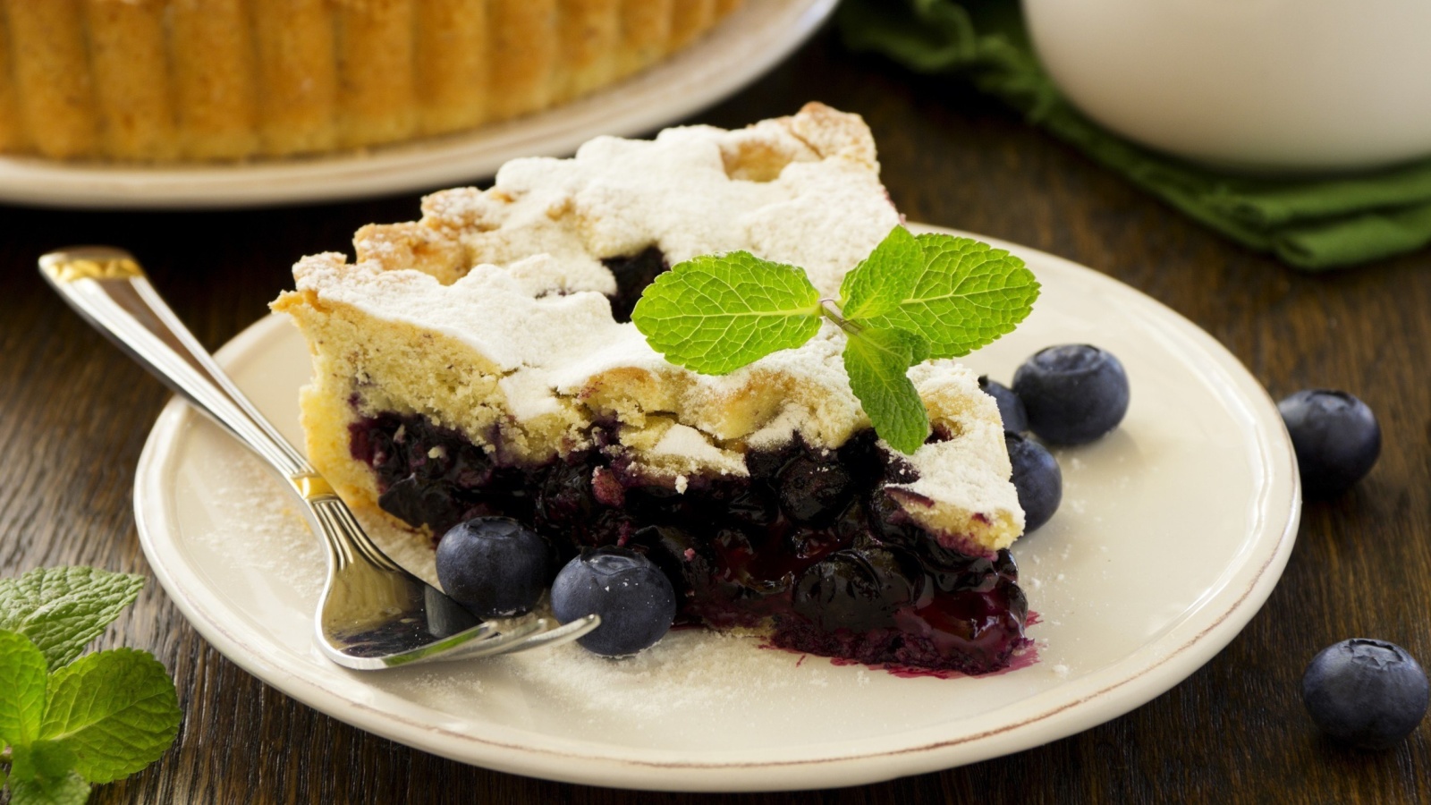 Sfondi Classic Blueberry Pie 1600x900