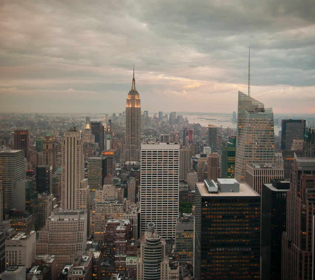 Das View Over Manhattan Wallpaper 1080x960
