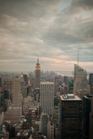 View Over Manhattan wallpaper 320x480
