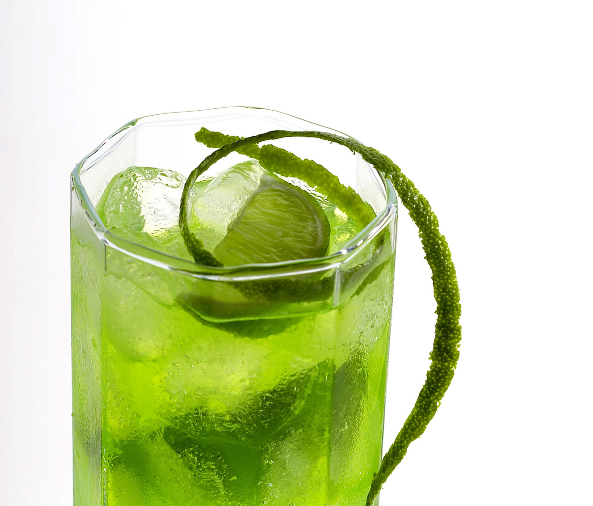 Fondo de pantalla Green Cocktail with Lime 1200x1024