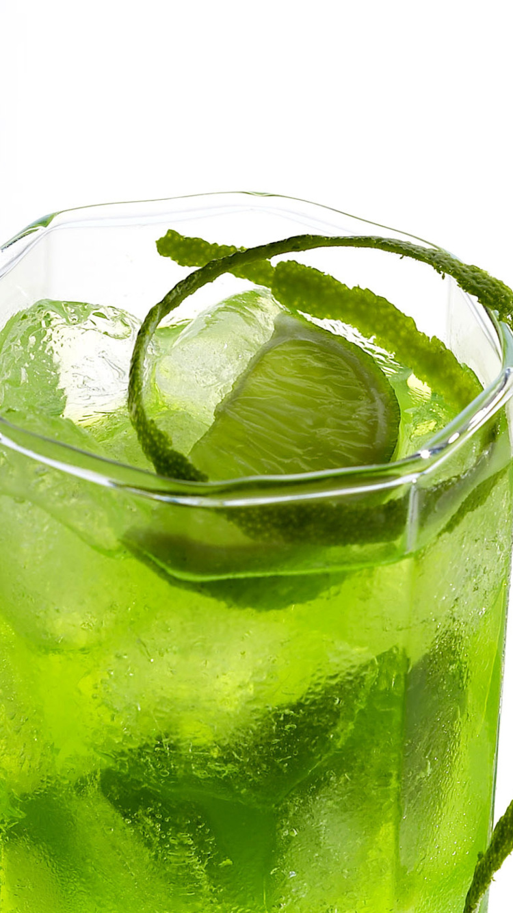 Fondo de pantalla Green Cocktail with Lime 750x1334